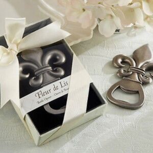 28 Lovely Wedding Favors in Gift Boxes - Kate Aspen Pewter Bottle Opener
